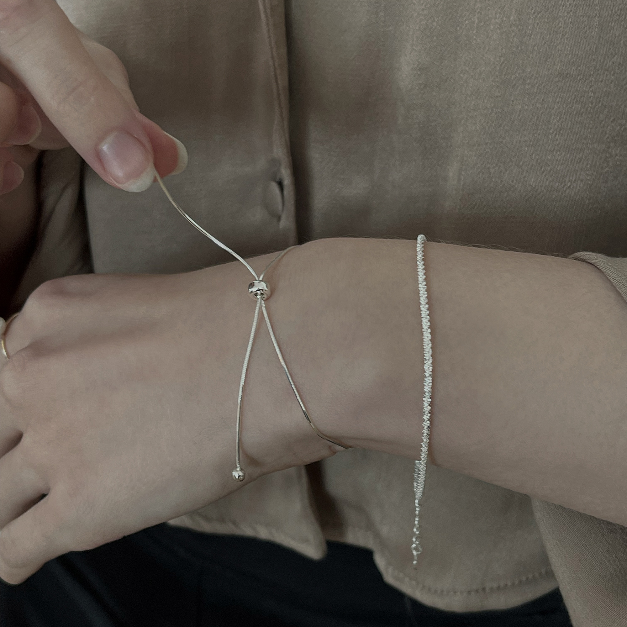 [Line Art] Shiny Drop Bracelet Set